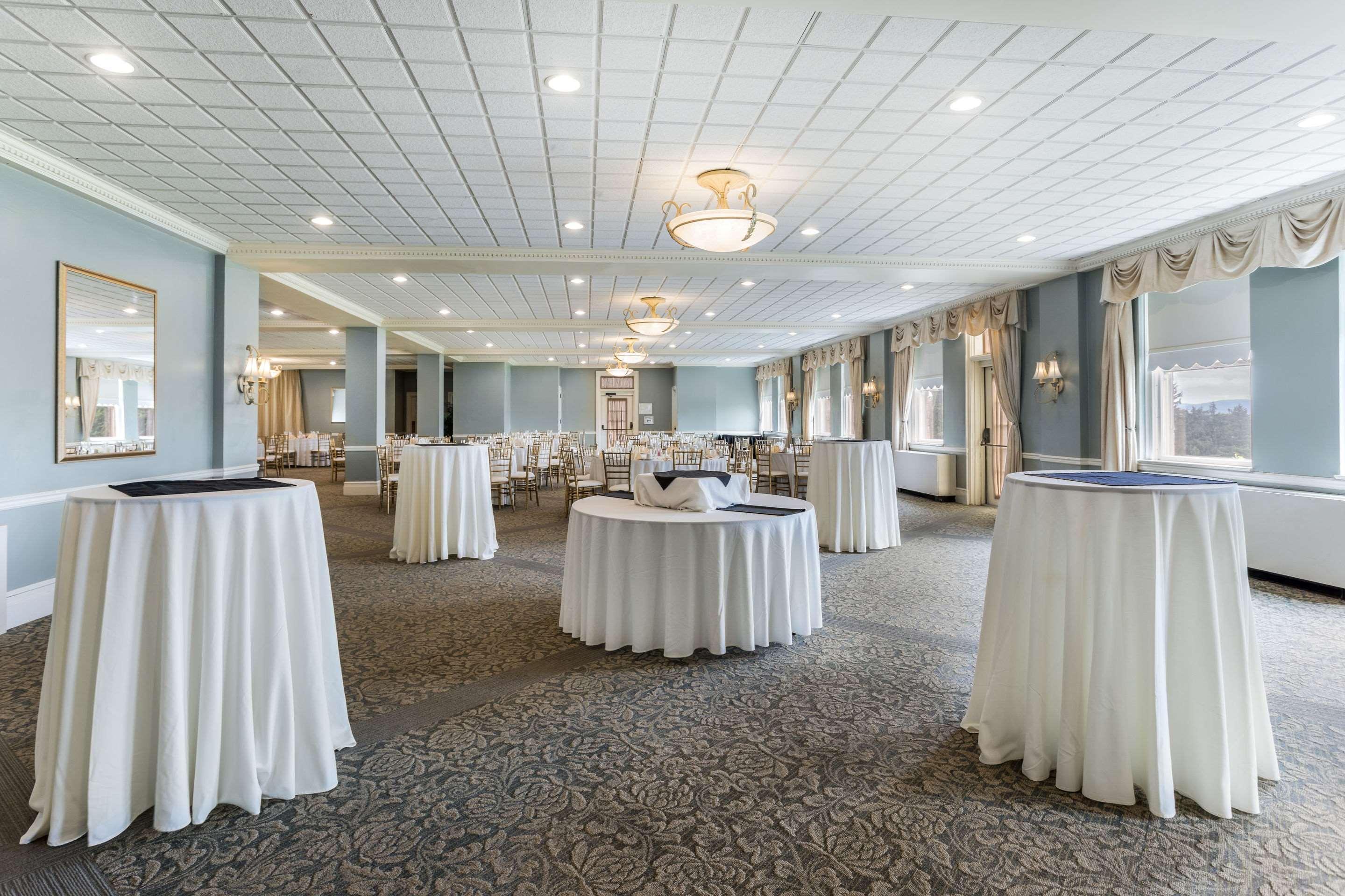Traditions Hotel & Spa, Ascend Hotel Collection Johnson City Exteriör bild